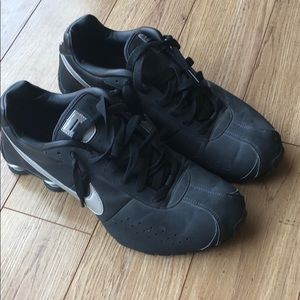 Men’s Nike Shox